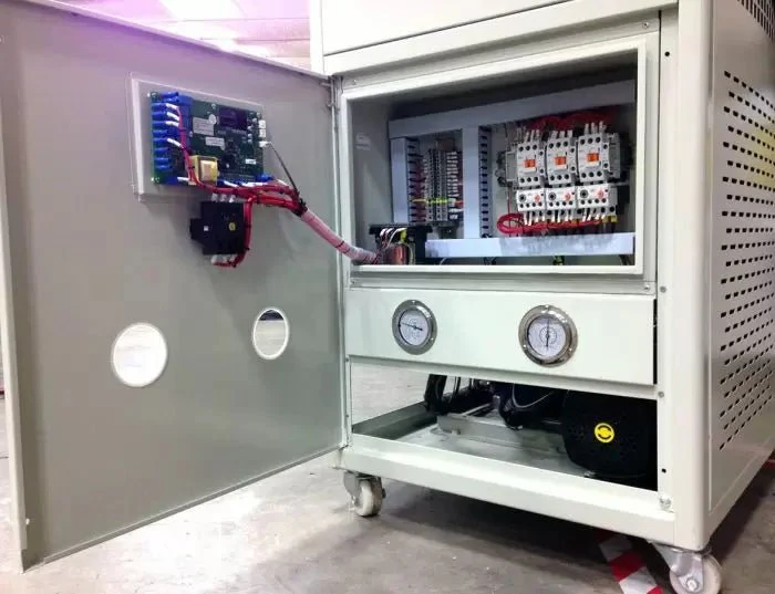 Across International 35L 10°C To 25°C 33L/Min Capacity Recirculating Chiller - Image 4