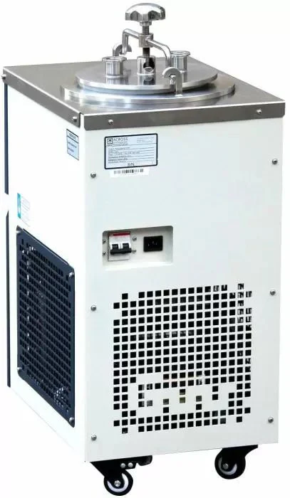 Across International -40°C 4.6L Capacity 316L SST Cold Trap W/ KF25 Ports ETL - Image 2
