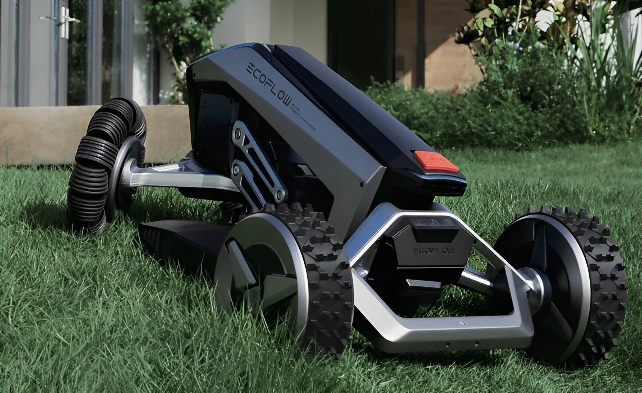 EcoFlow BLADE Robotic Lawn Mower - Image 5