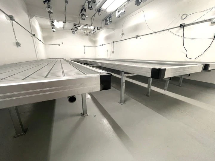 Hortitech 5' Wide Rolling Bench - No Trellis - Image 7