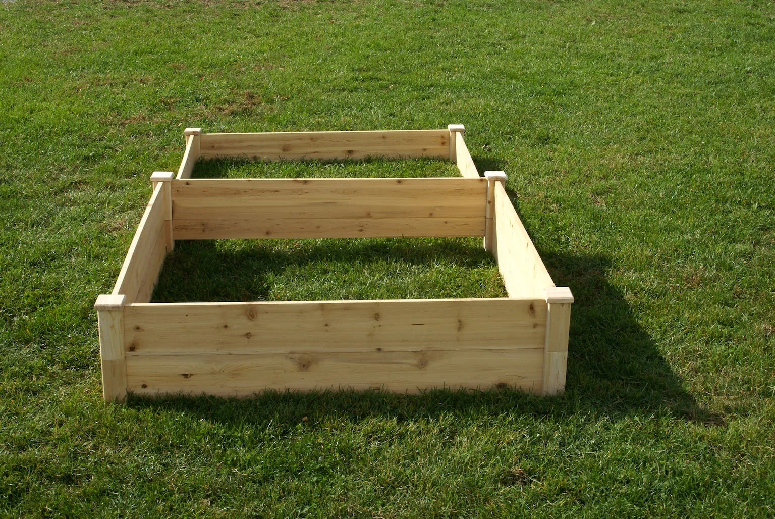 Riverstone Raised Garden Bed (4FT X 8FT X 5.5-11IN) - Image 3